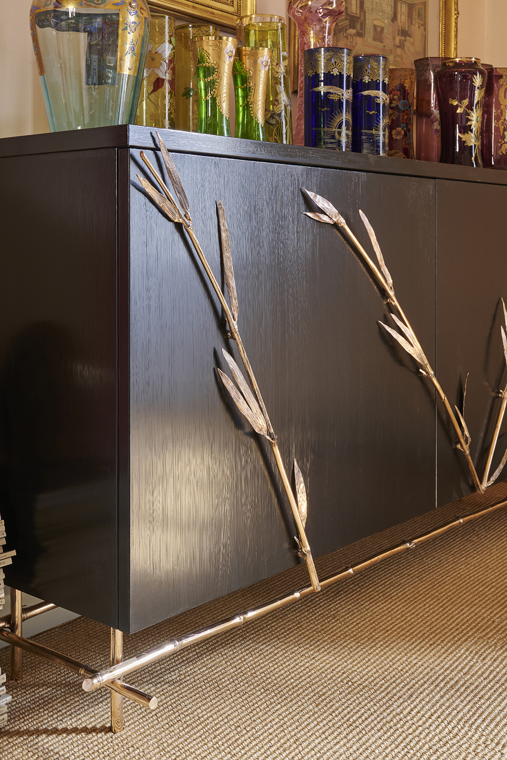 Lacca Cabinet in Bronze with Lacquered Wood