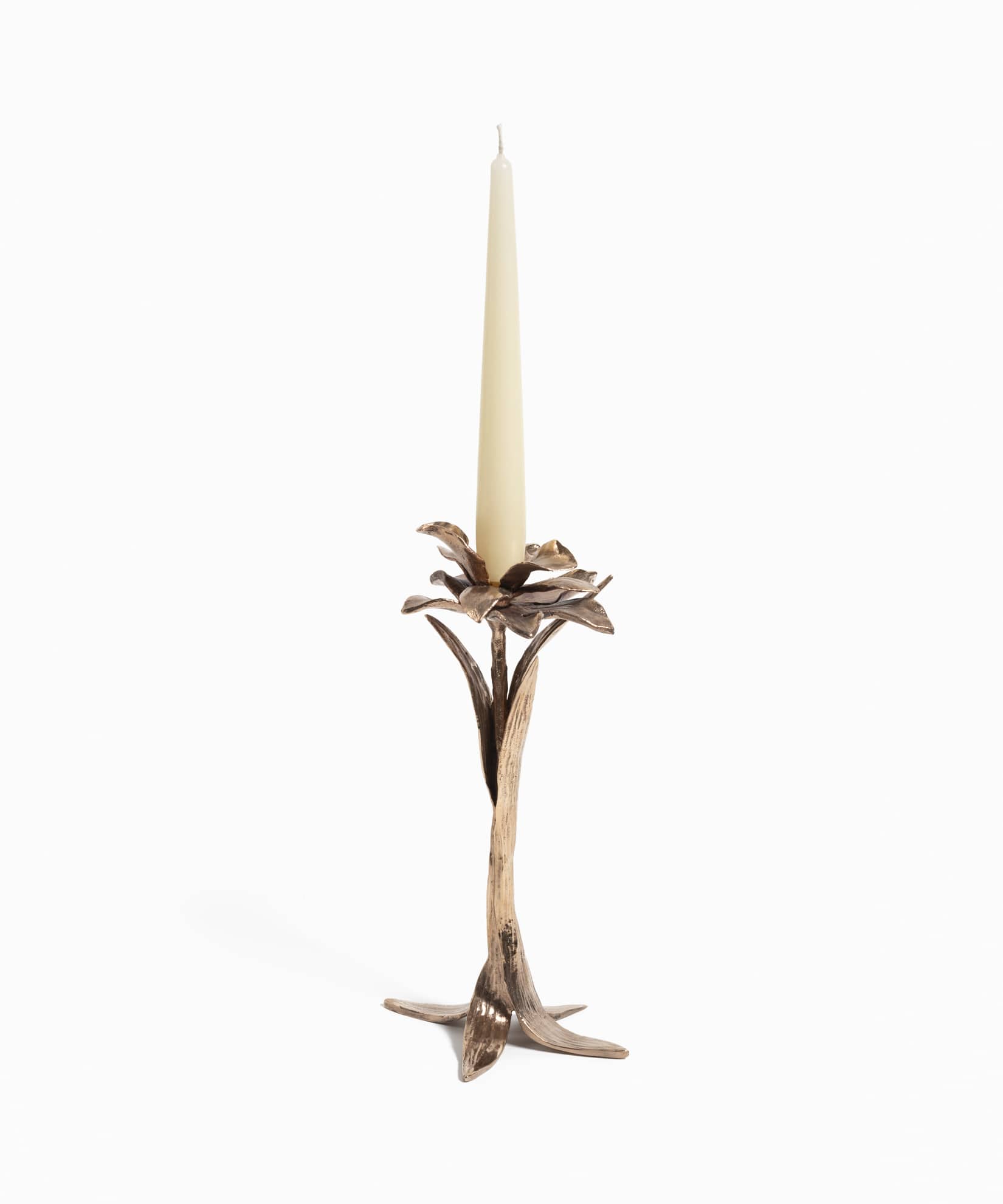 Iris Candle Holder in Bronze