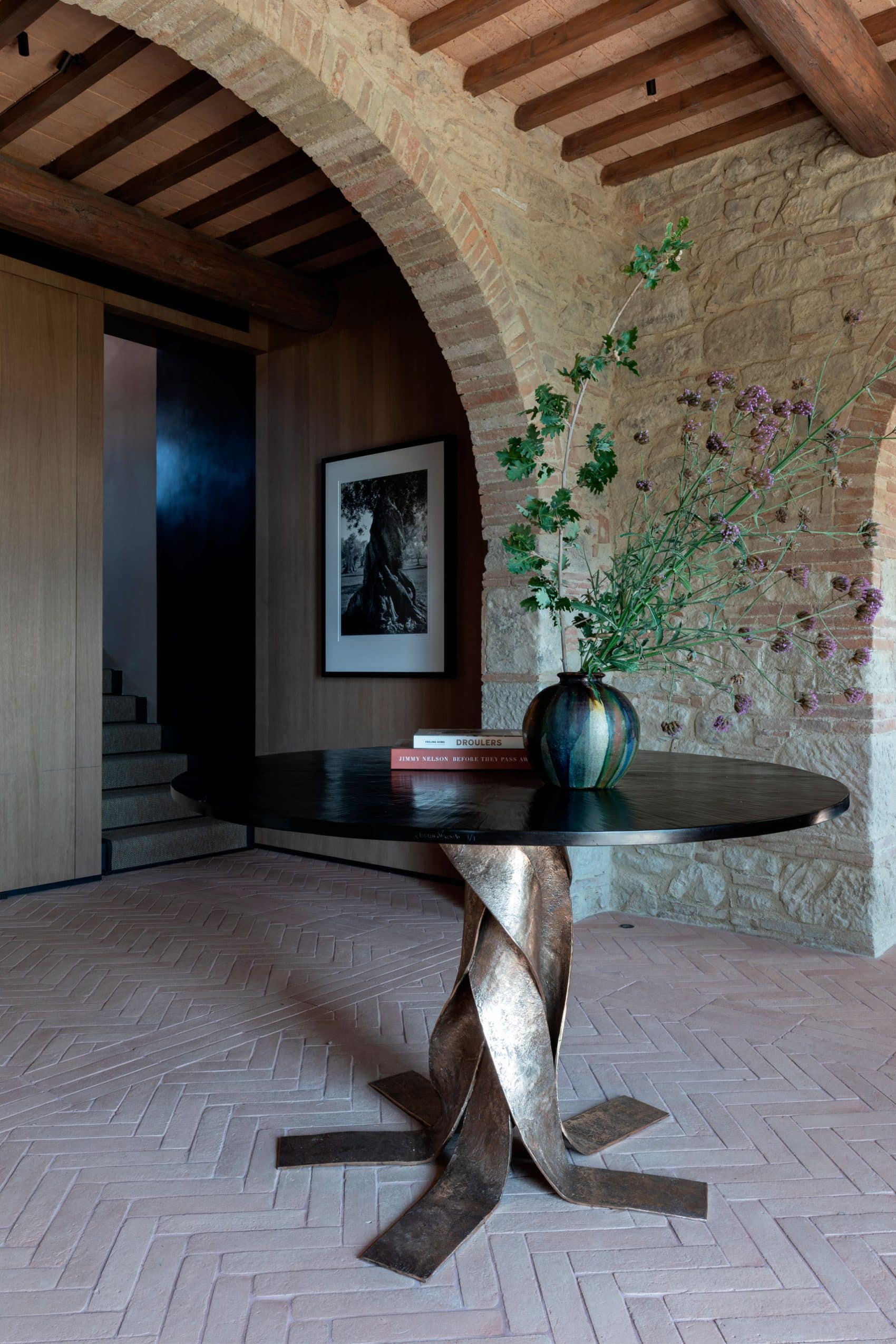 Scottato Torsione Dining Table in Bronze with Black Patina